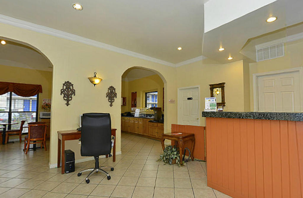 Americas Best Value Inn Hillsboro Ngoại thất bức ảnh